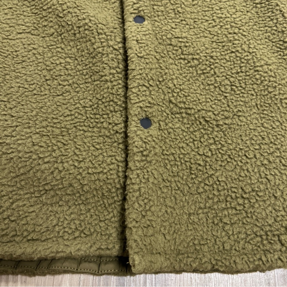 Timberland Oversized Sherpa Snap Button Shirt Jacket Chore Work Men’s Medium NWT - Picture 3 of 6